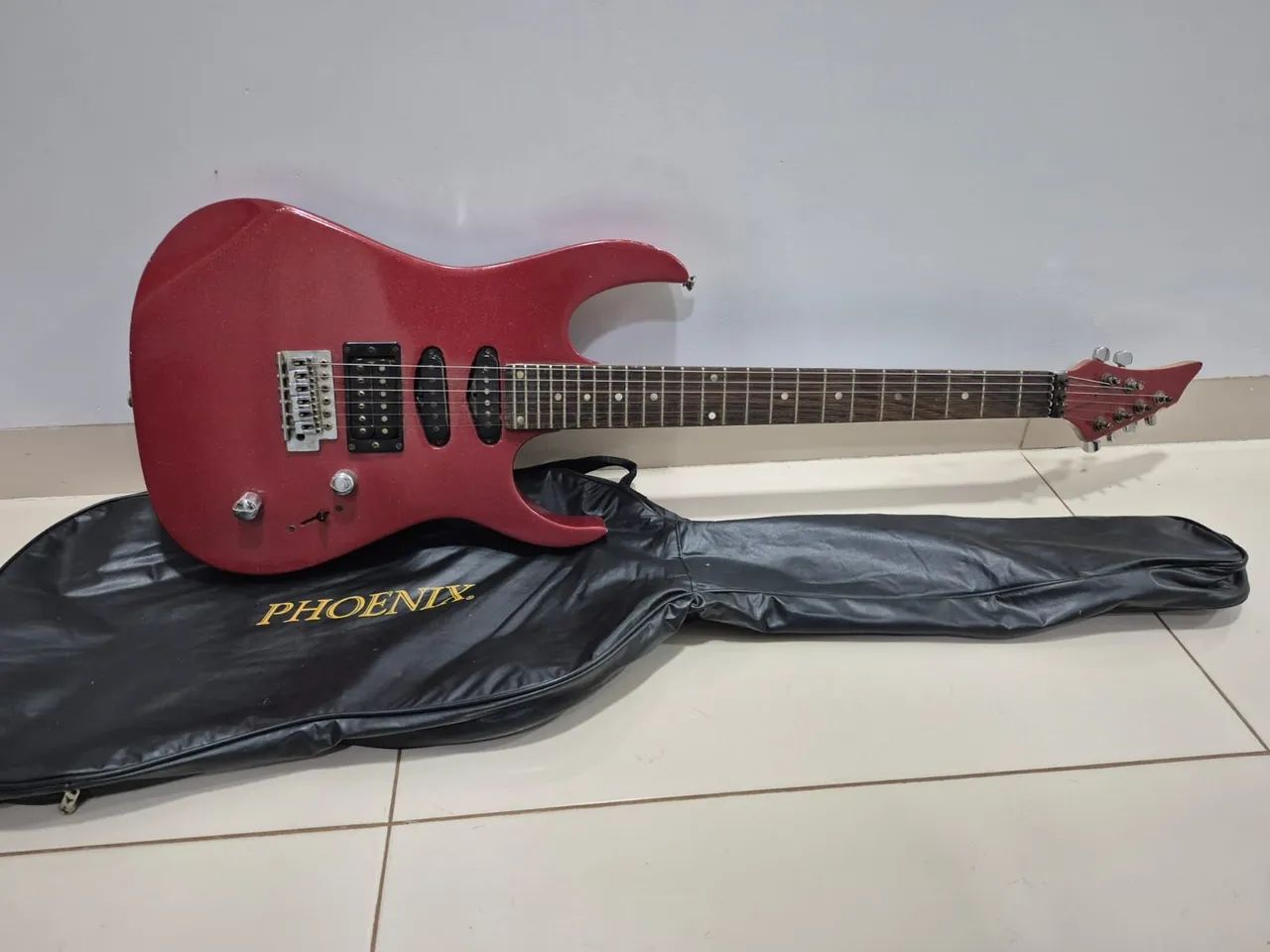 Guitarra Phoenix  - Foto 3