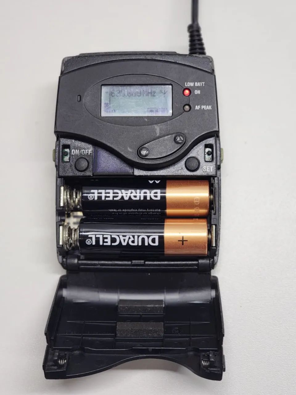 Microfone sem fio Sennheisr E835 + KIT receptor/trasmissor EW100 - Foto 5