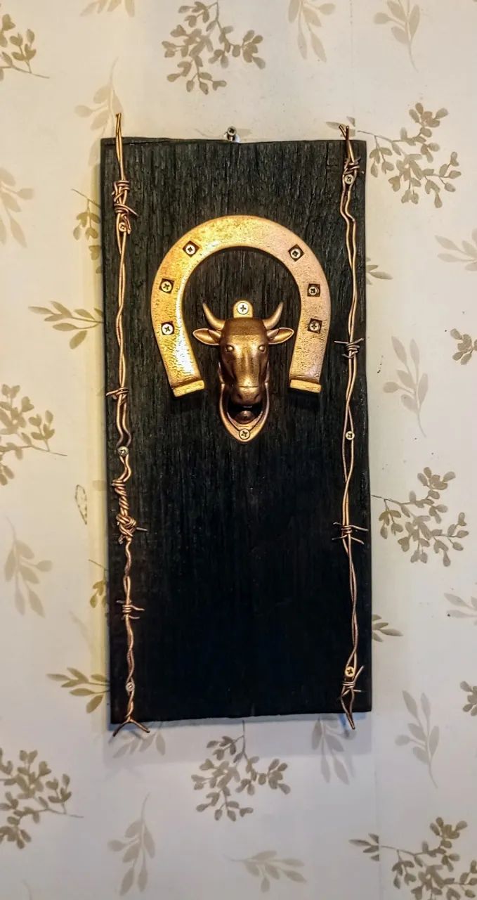 Abridor de garrafa com íma