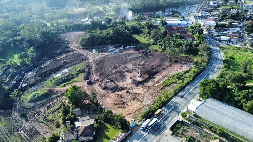 Terreno 150m² em Poa
