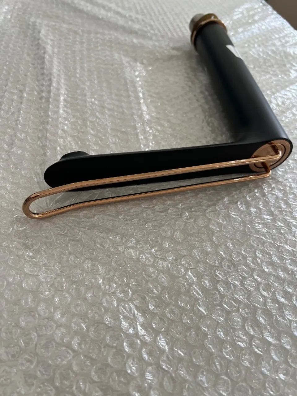Misturador monocomando para lavatório bica alta Kromma - Foto 2