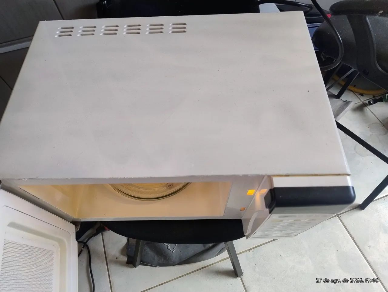 Microondas Eletrolux 28 lts  - Foto 4