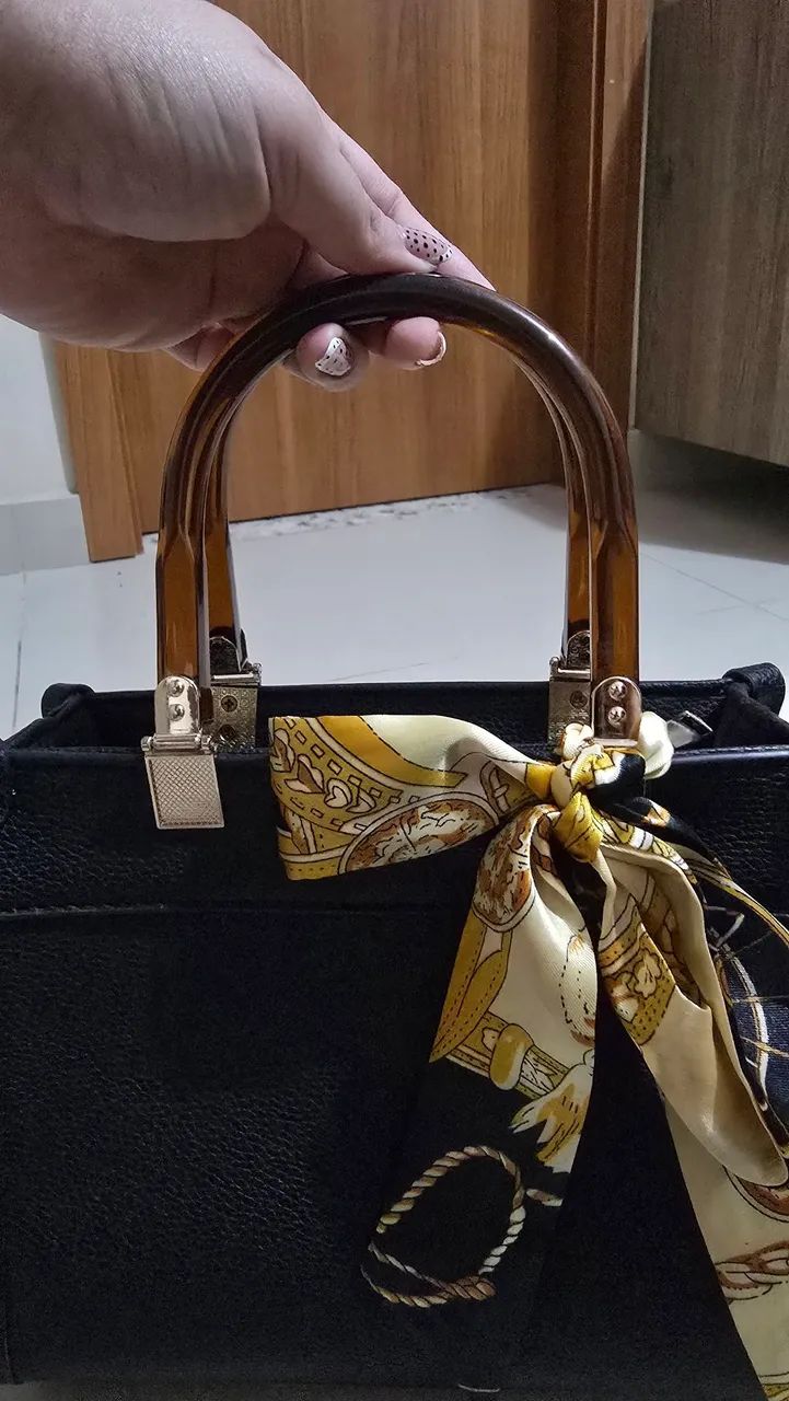 Bolsa de mão com alça longa - Foto 4