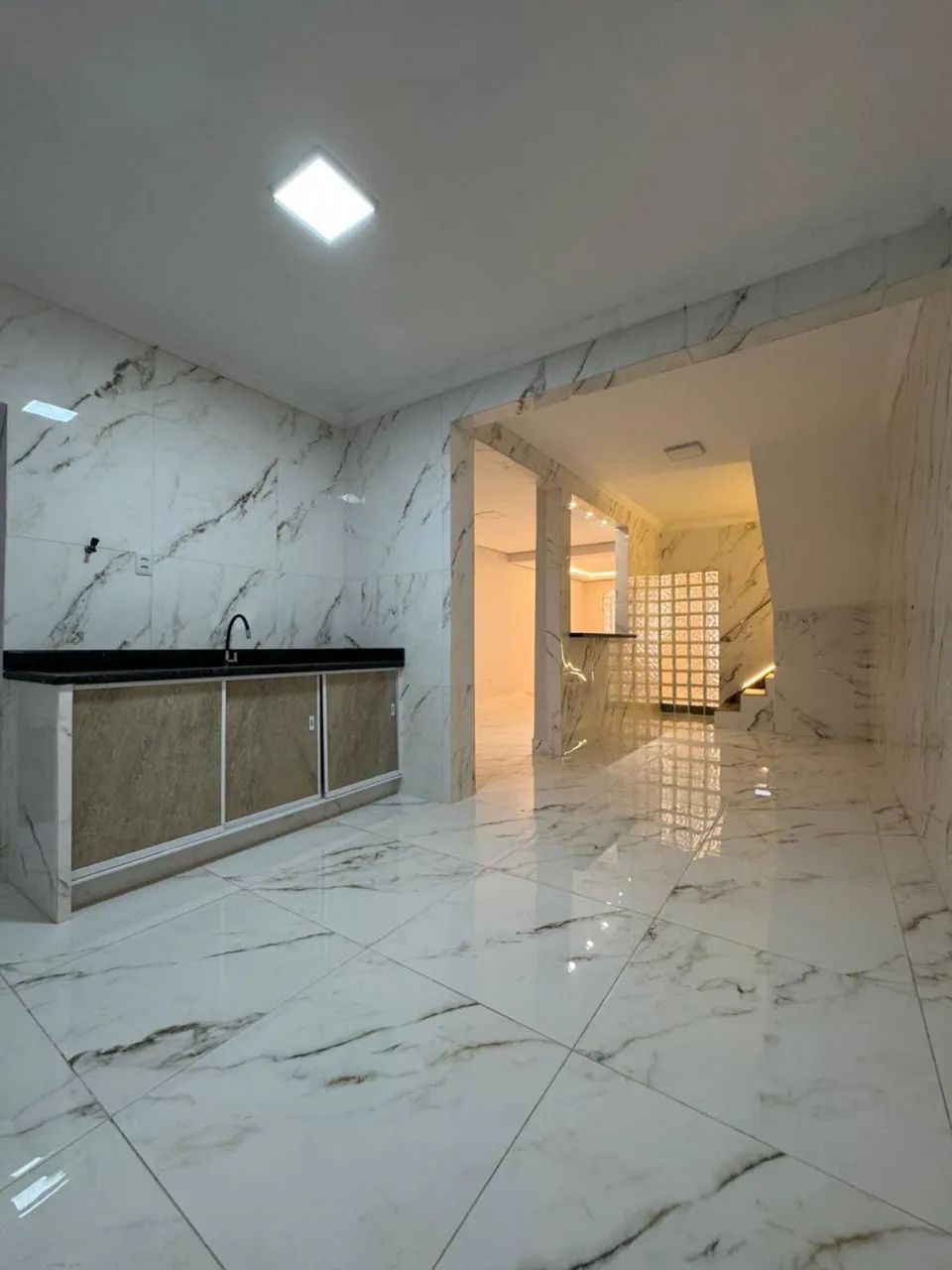 VENDO SOBRADO NO RIACHO FUNDO II - EXCELENTE OPORTUNIDADE!  - Foto 3