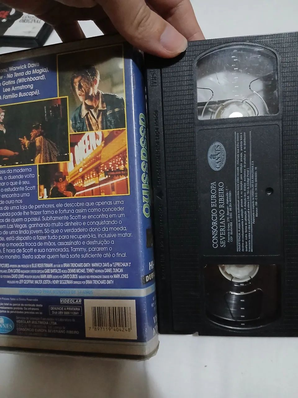 Vhs dublado o duende assassino leprecaun  - Foto 2