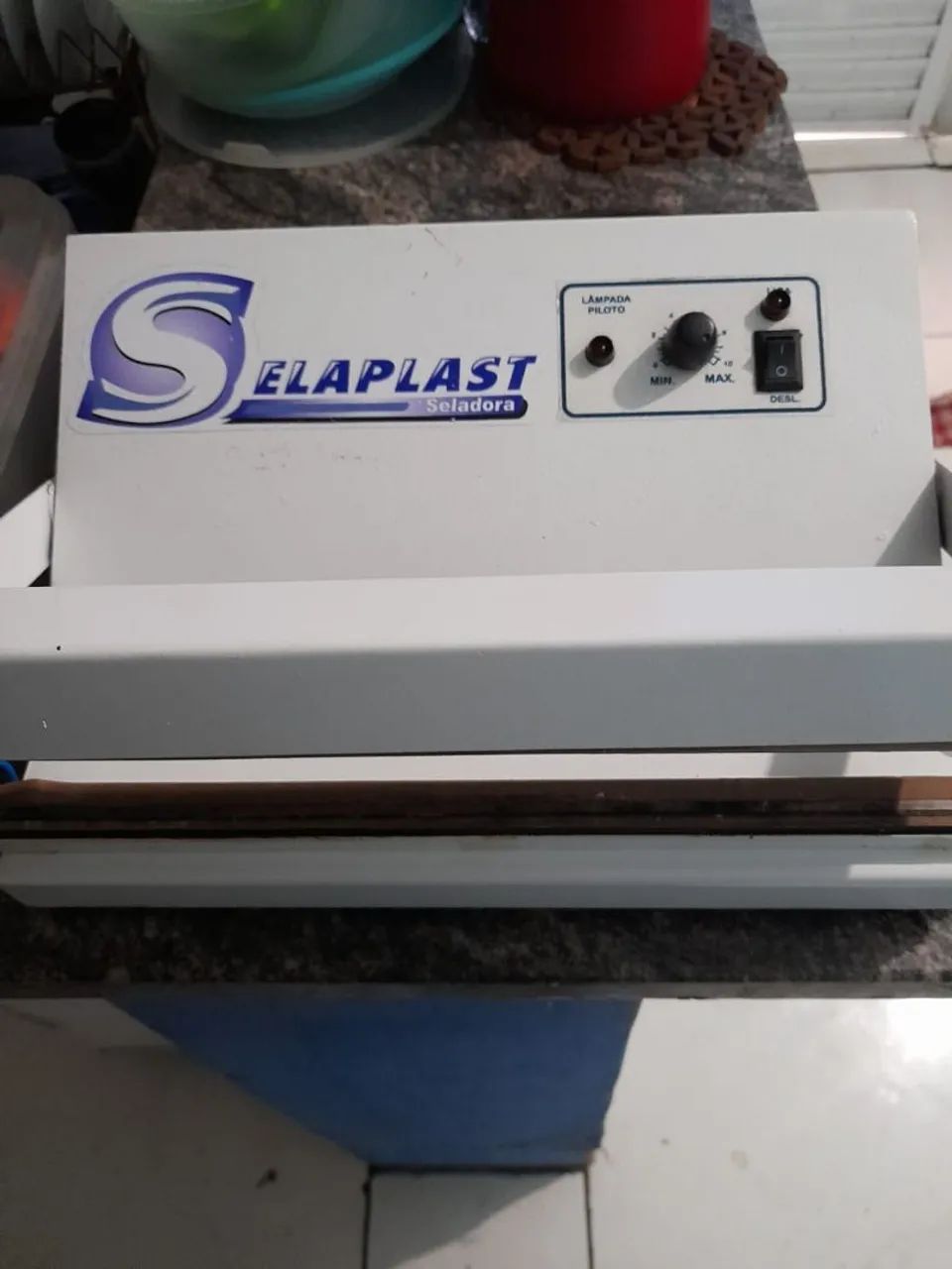 Seladora de bancada Selaplast