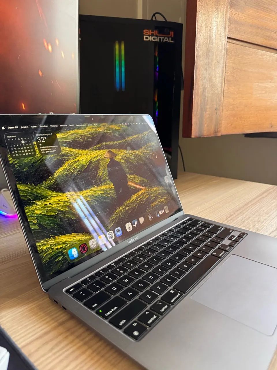 Macbook M1 8gb 256gb