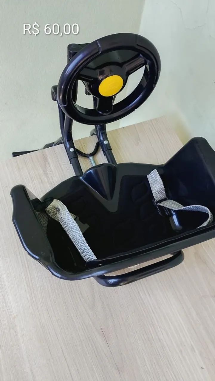 Carrinho infantil / bicicleta aro 16 / Cadeirinha Bike / Arara de roupas - Foto 2