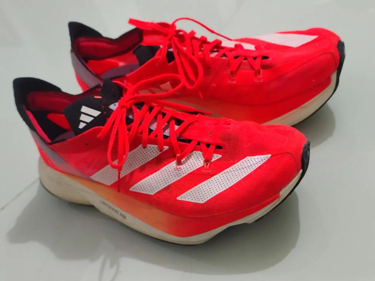 *TÊNIS DE CORRIDA ADIDAS*  - Foto 2