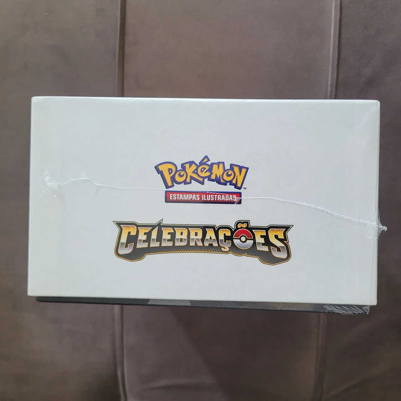Box Pokémon Coleção Dourada Celebrações 25 Anos - Copag - Foto 4