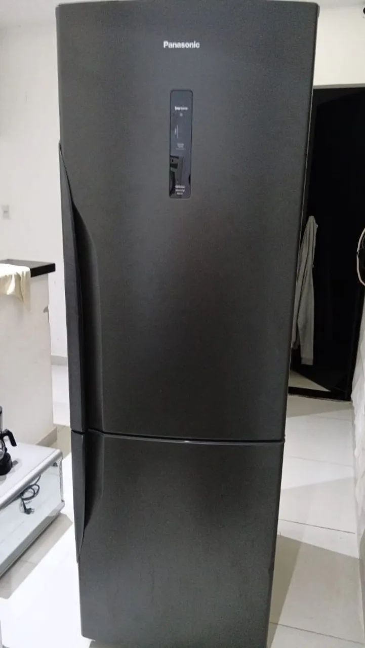 Refrigerador Booton freezer invert Panasonic 