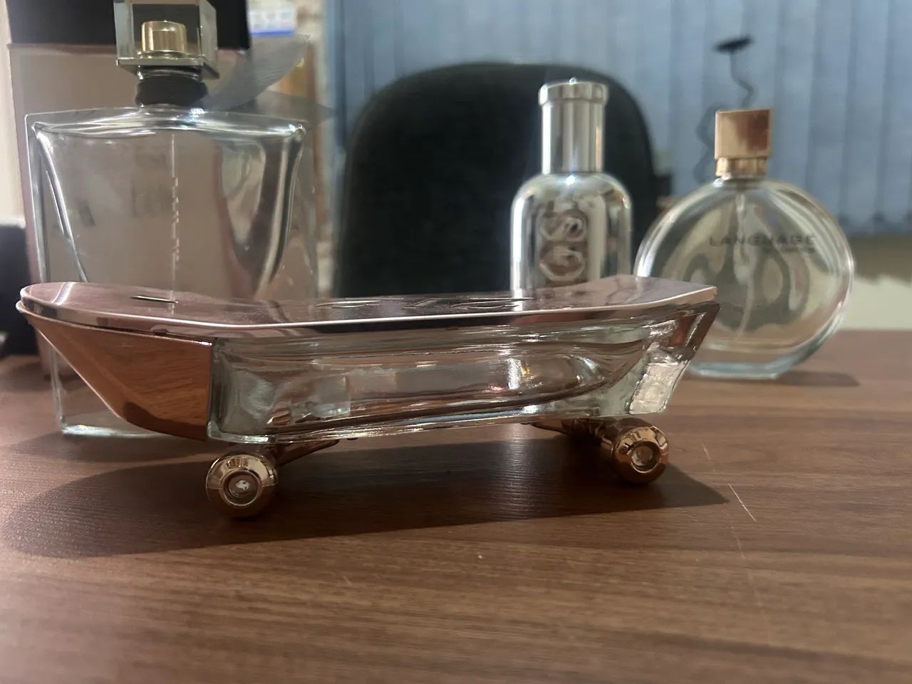 Vidros de perfumes vazios importados  - Foto 2