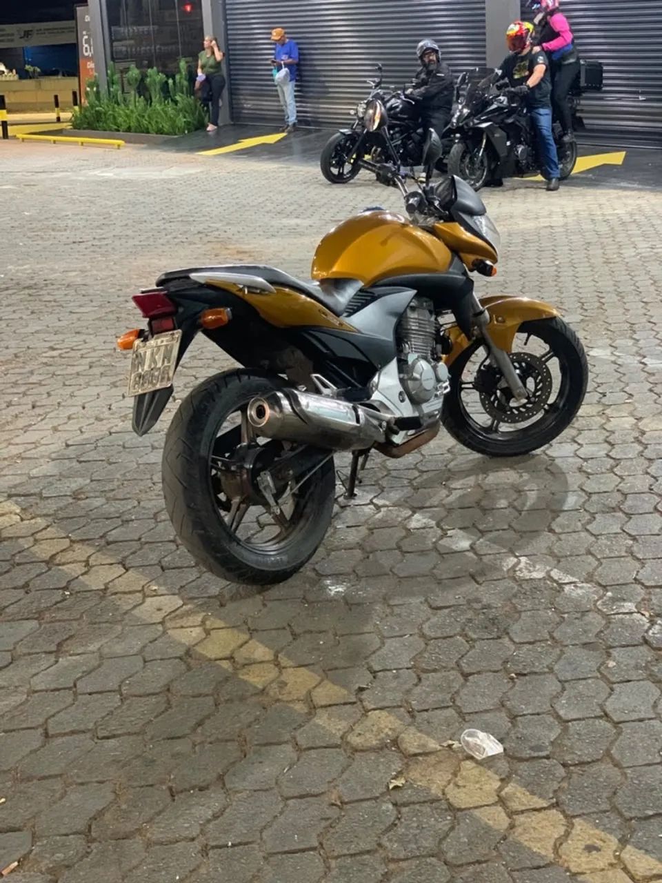 CB 300  - Foto 5