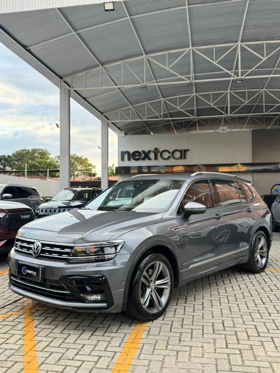 Volkswagen Tiguan TIGUAN Allspac R-Line 350 TSI 2.0 4x4 2019