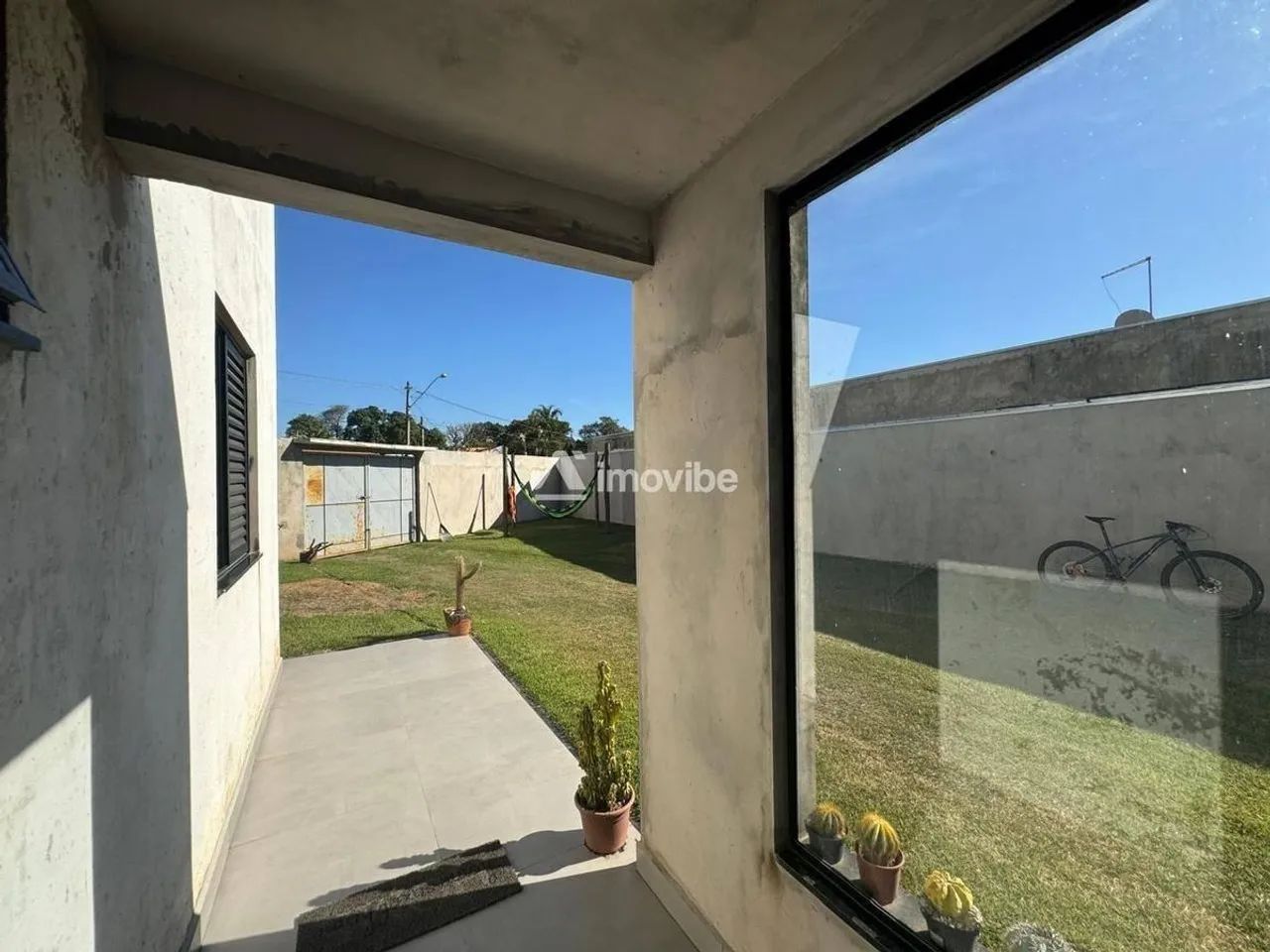 Chácara com 2 dormitórios no Cruzeiro do Sul.
