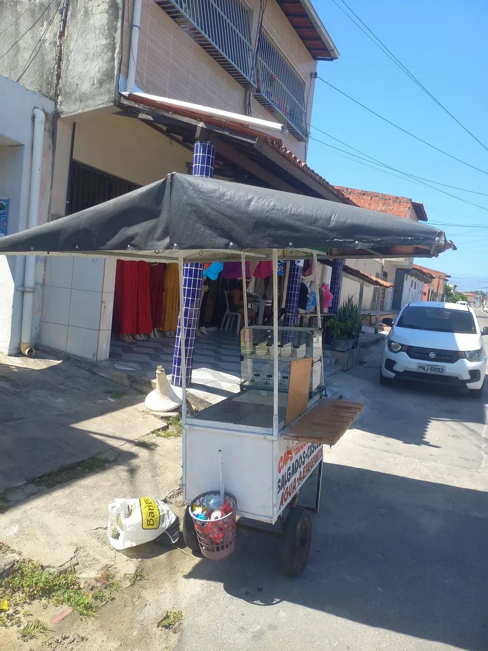 Carrinho de lanche.
