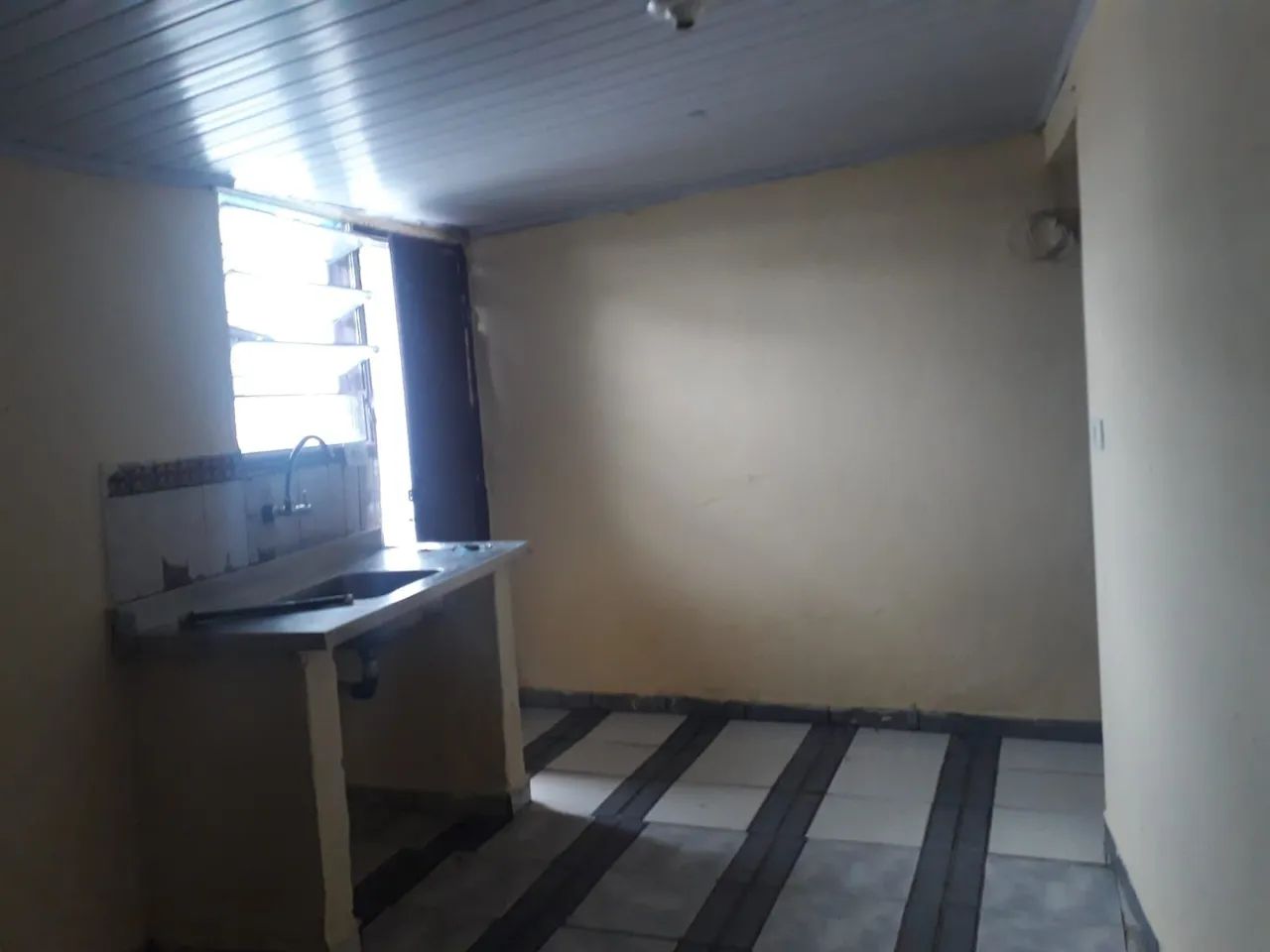 Casa 2-comodos , proximo trolebus,  Jardim Marilene, Diadema - Foto 3