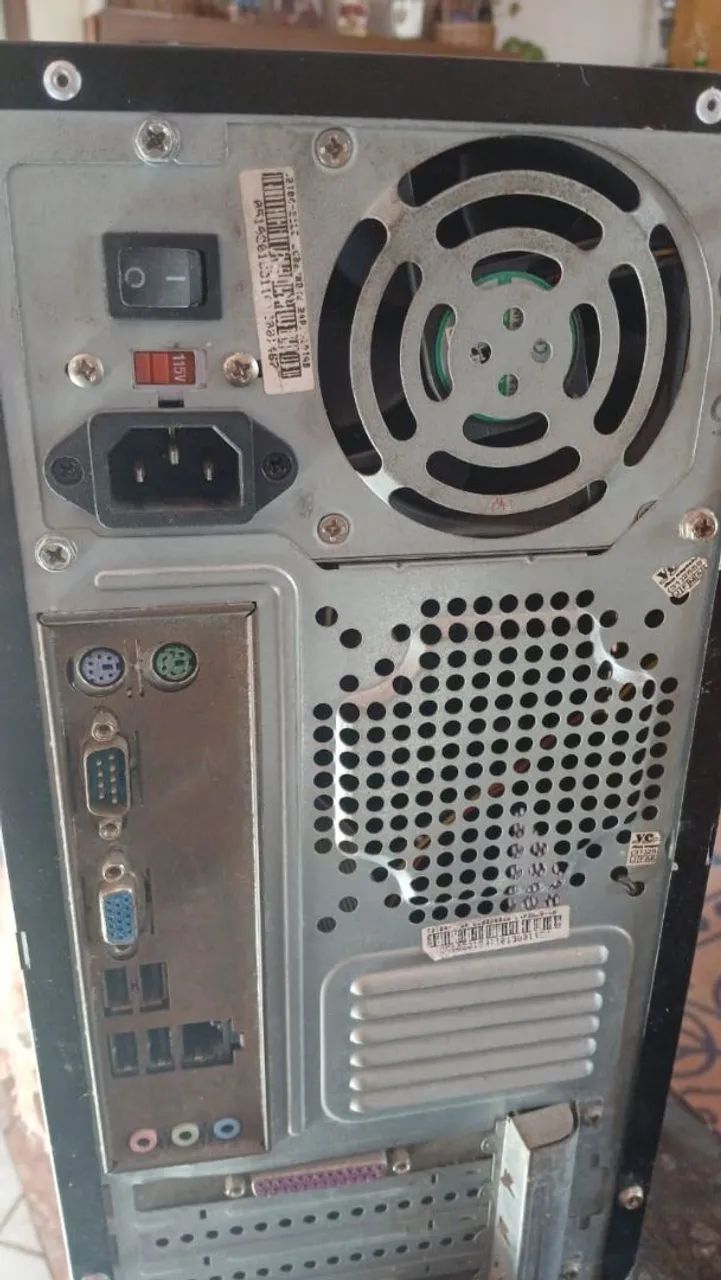 COMPUTADOR INTEL PENTIUM 2 - Foto 2