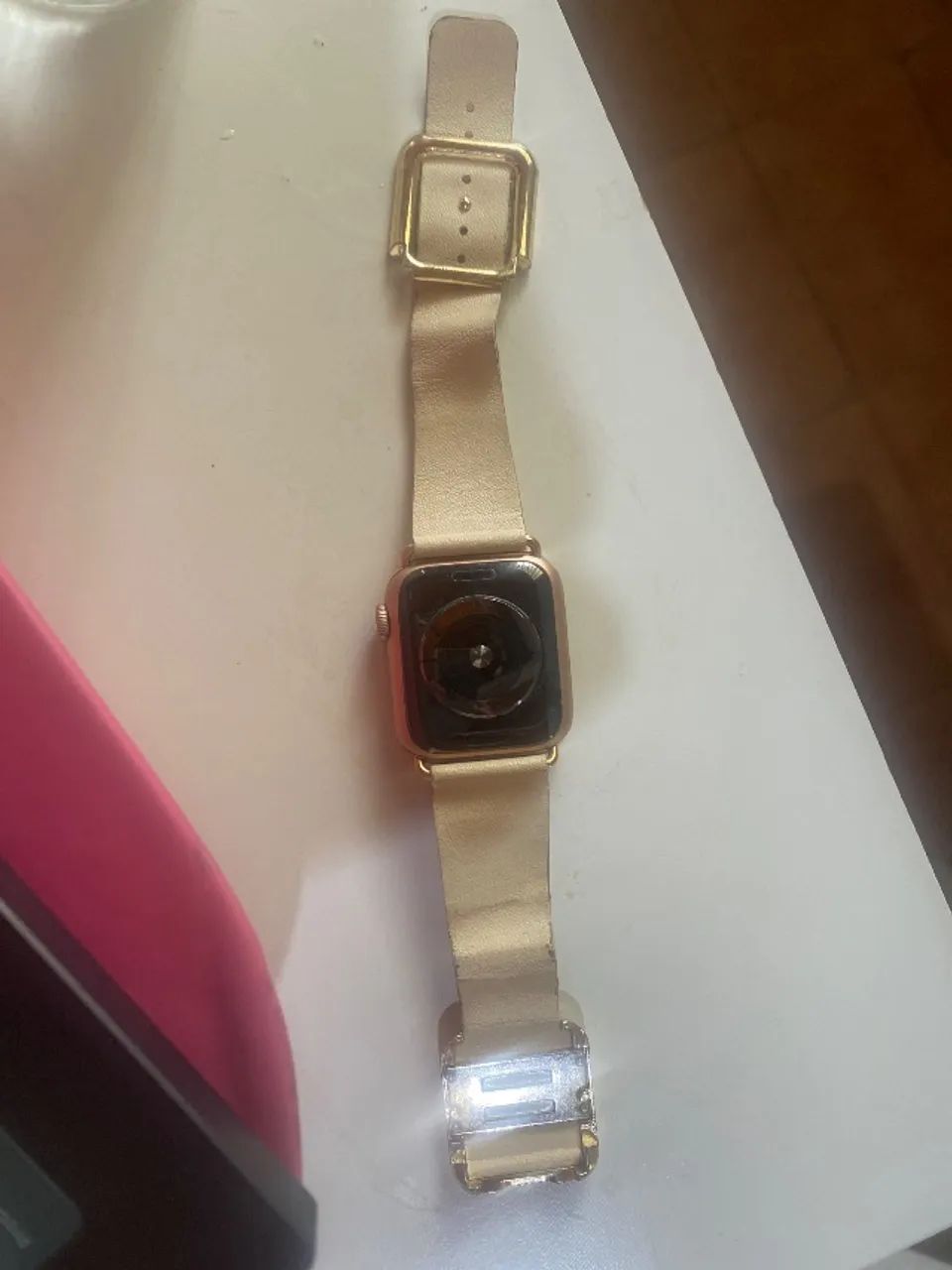 Apple Watch  preciso vender  4 a geração 