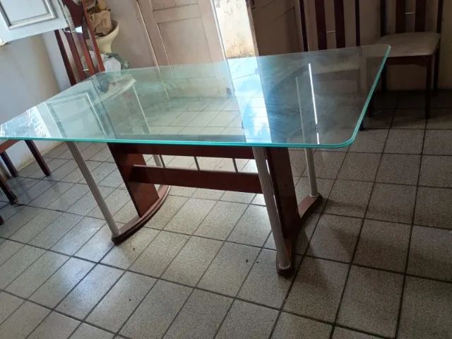 mesa de jantar de vidro