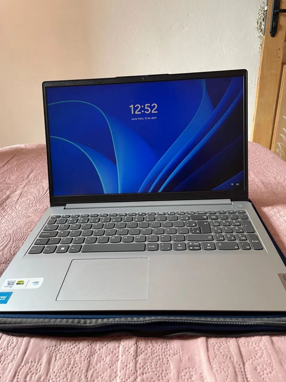 Notebook  - Foto 2