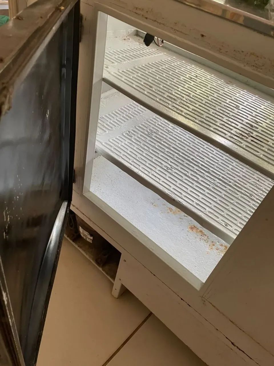Vende-se Expositor, Balcão refrigerado!  - Foto 2