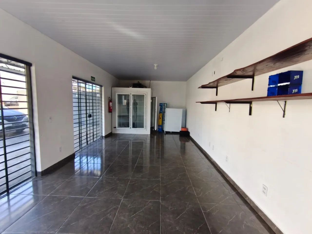 SALA COMERCIAL PARA LOCAÇÃO EM OFICINAS