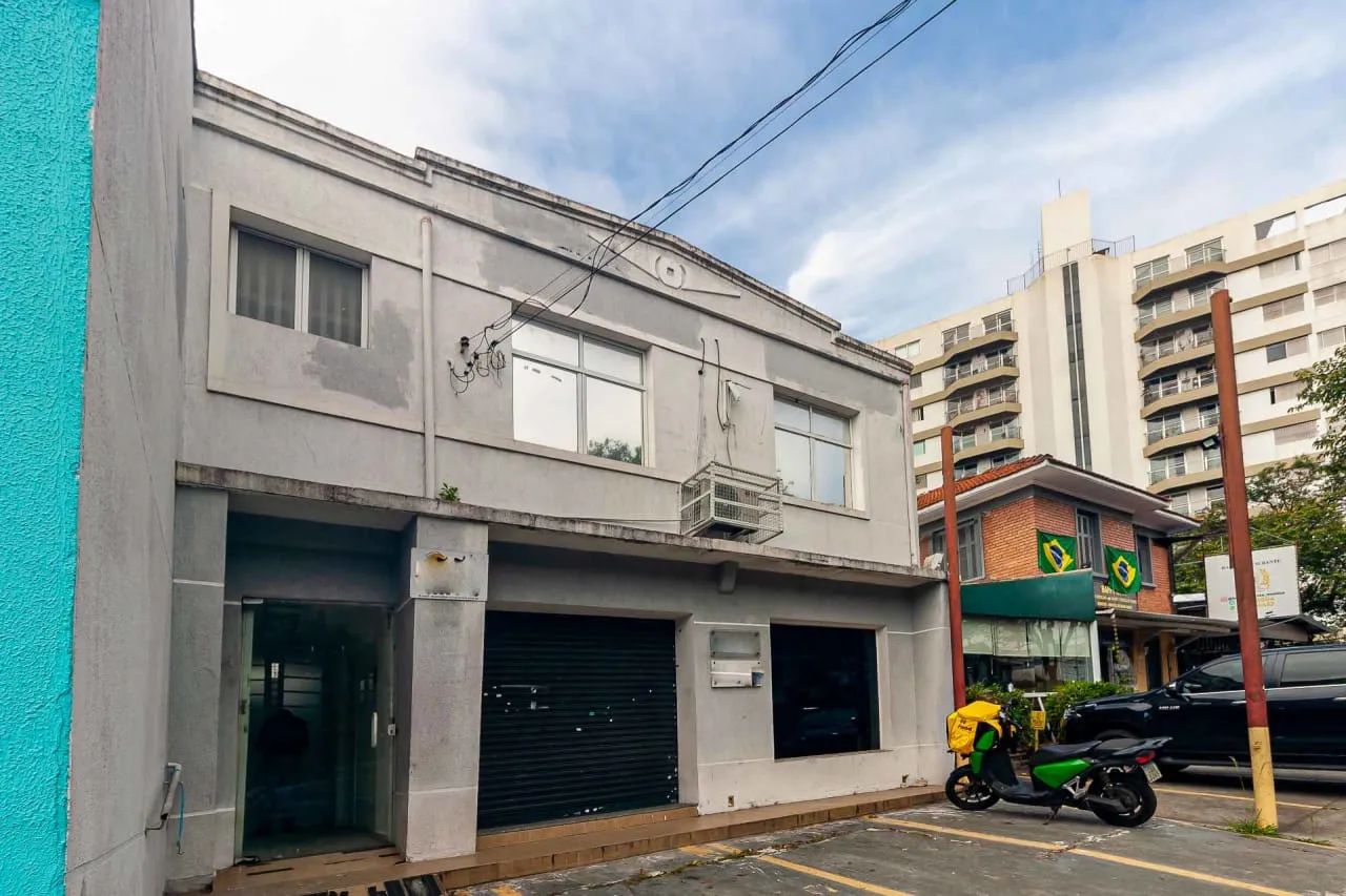 Terreno na Rua Pio XI, 55 - loja  180 m² - Foto 2