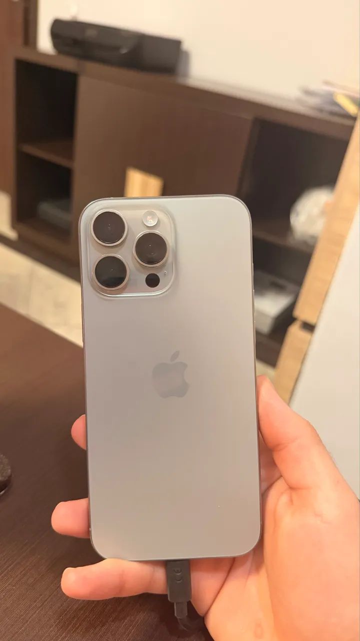 iPhone 16 pro Max - 256gb
