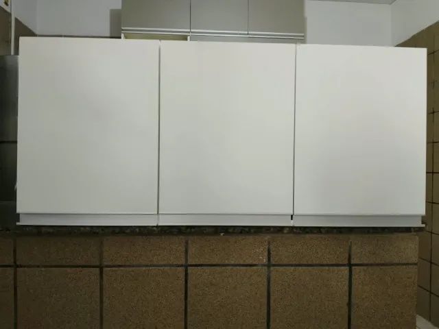ARMÁRIO AÉREO 3 PORTAS 