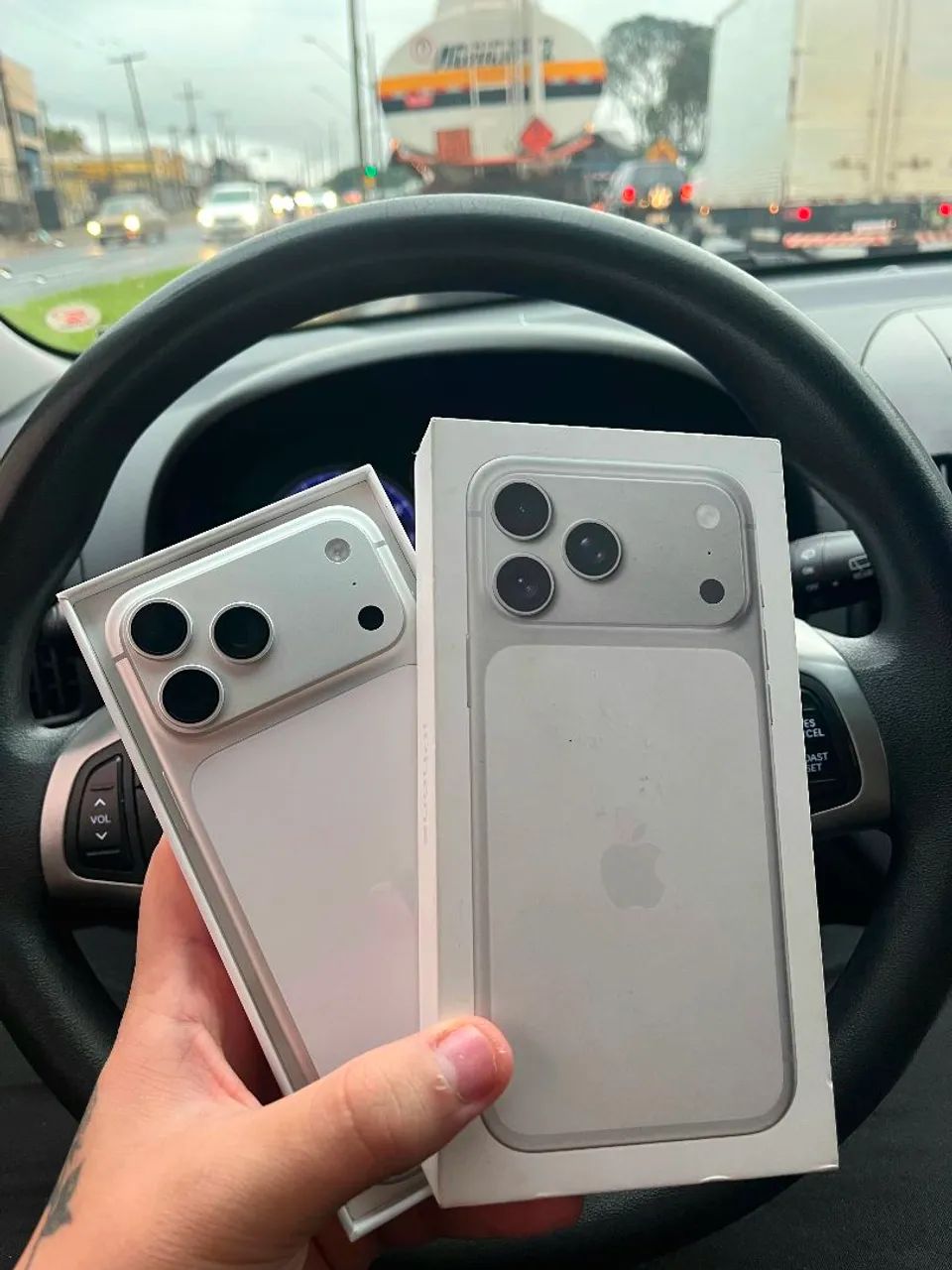 Iphone 17 pro max!!! Lacrado!!!