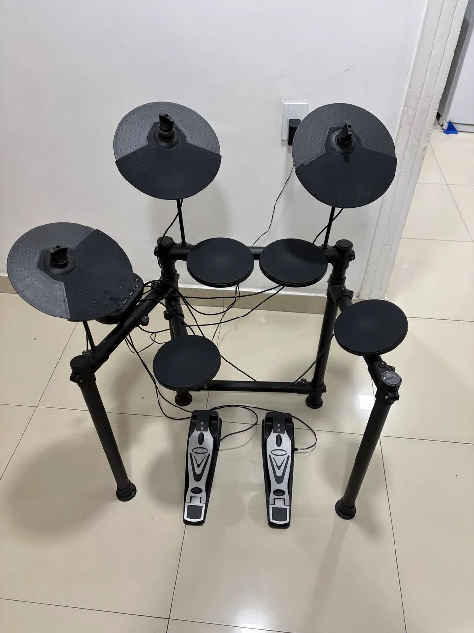 bateria eletrônica SD700.