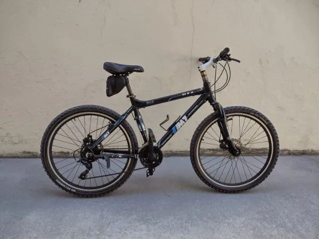  Bicicleta MTB 26 Aro 17 
