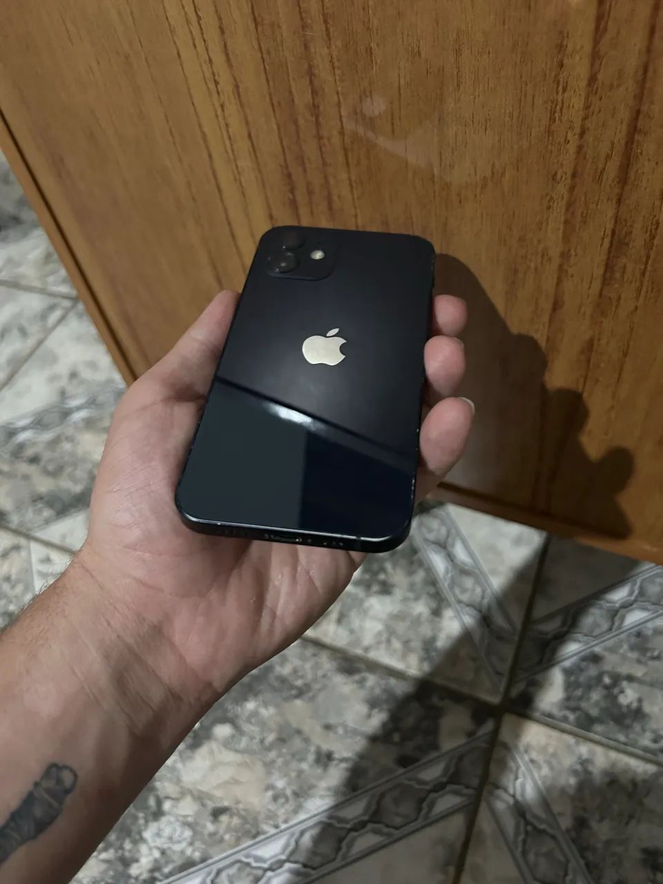iPhone 12 64gb preto  - Foto 2