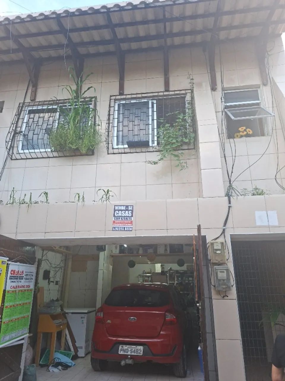 Vendo casas com kitnets