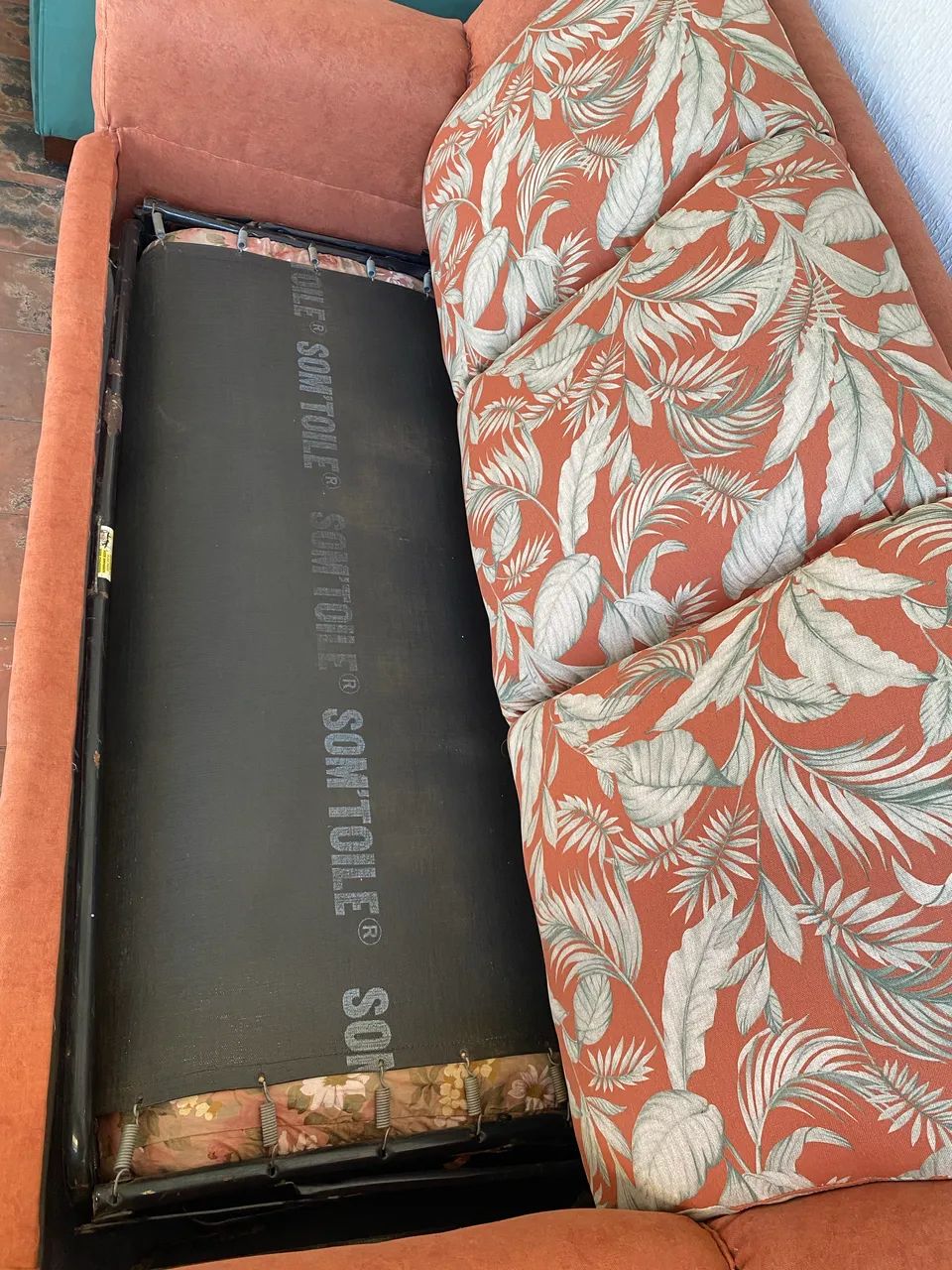 Sofá cama- perfeito para apartamentos  - Foto 2