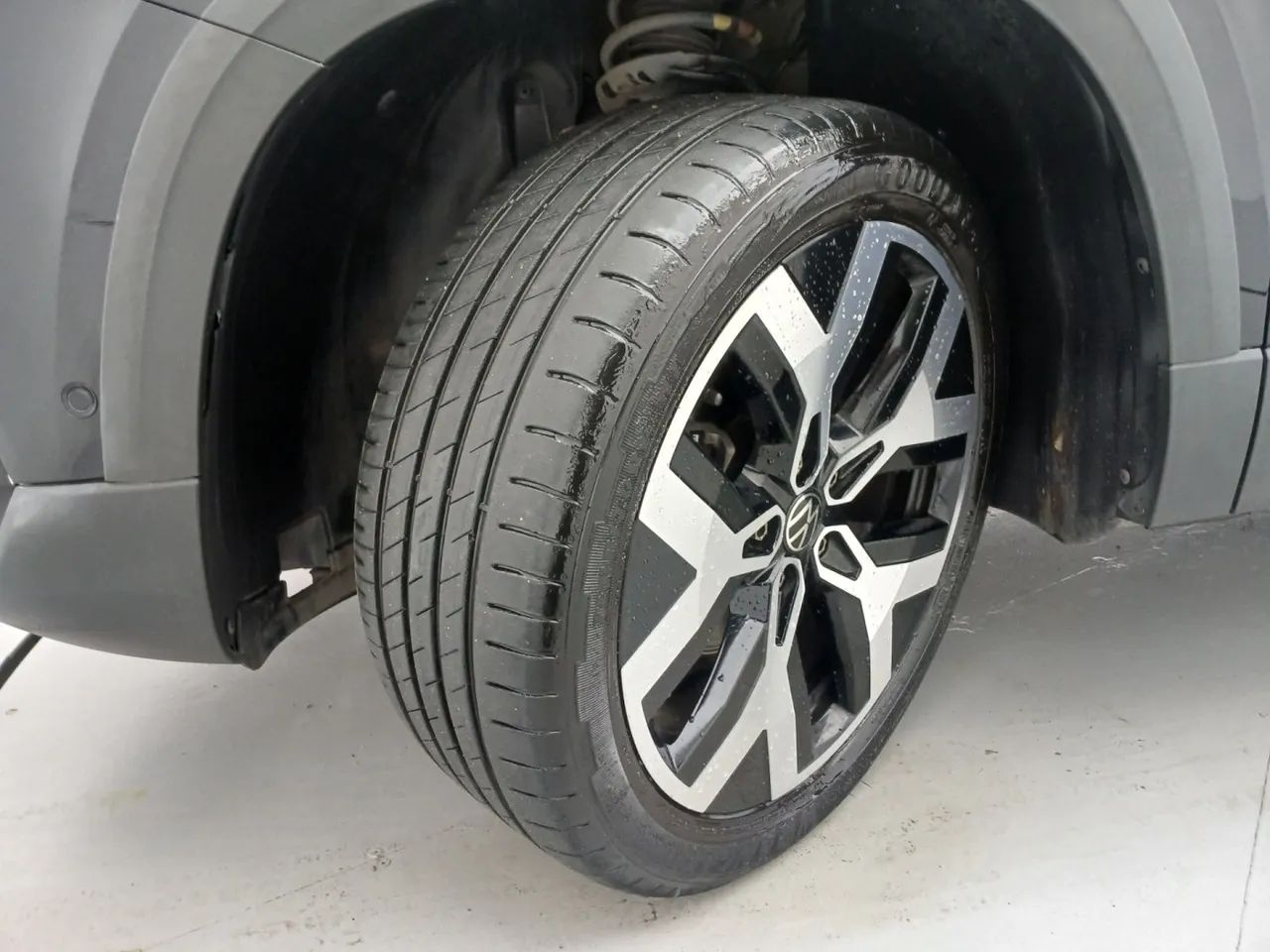 Volkswagen Taos Highline 1.4 250 TSI Flex Aut., foto 11 de 18