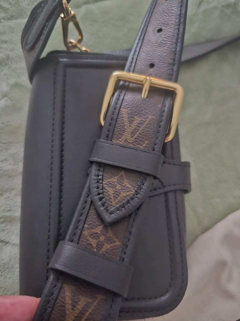 Bolsa Louis Vuitton  - Foto 3