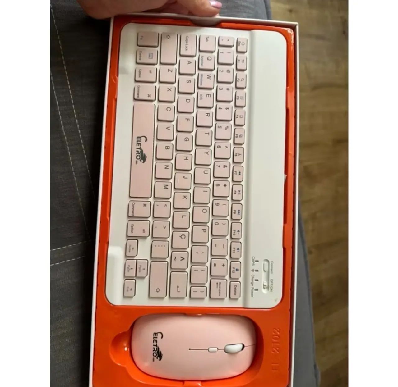KIT TECLADO E MOUSE COR ROSA PARA NOTEBOOK VIA BLUETOOTH - Foto 3