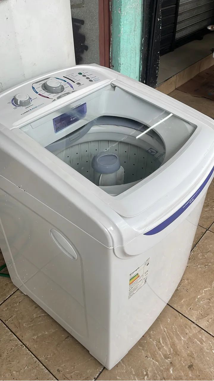 Vendo máquina semi nova  - Foto 3