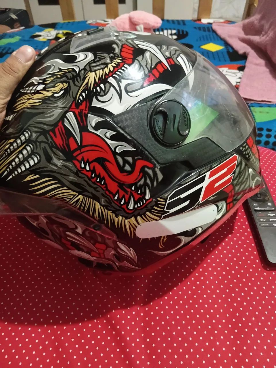 Capacete zerado de dragao 