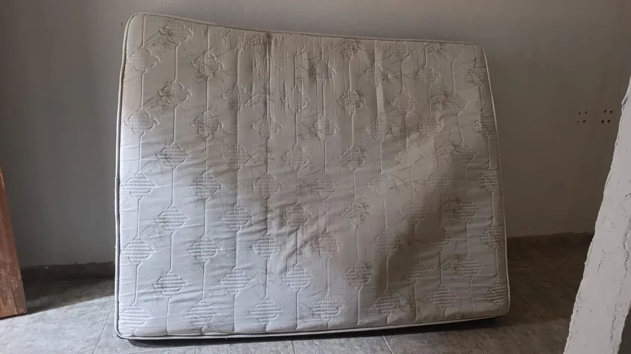 Colchão queen premium 