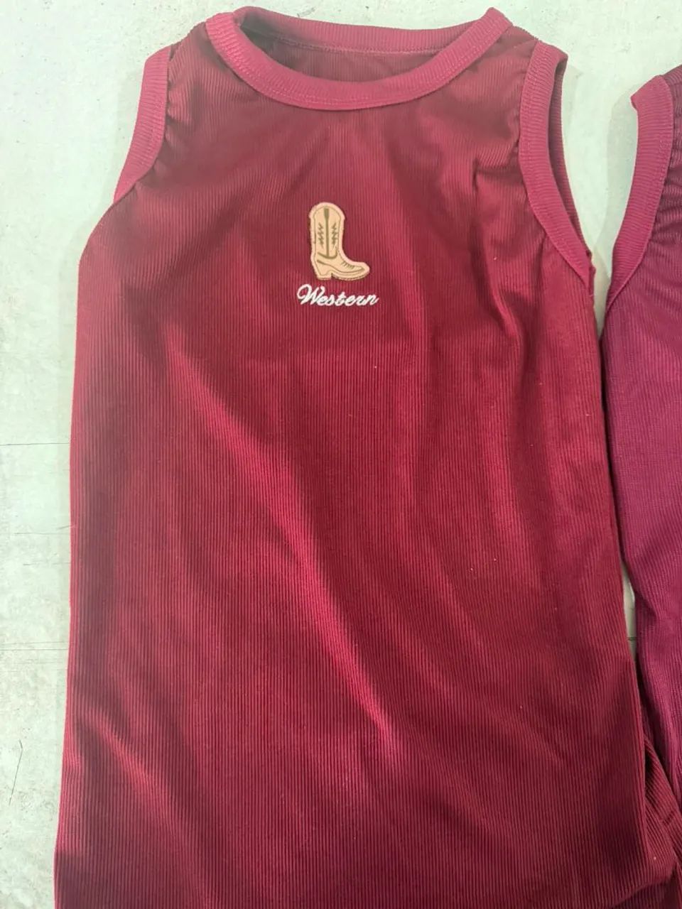 Regata feminina bordadas  - Foto 2
