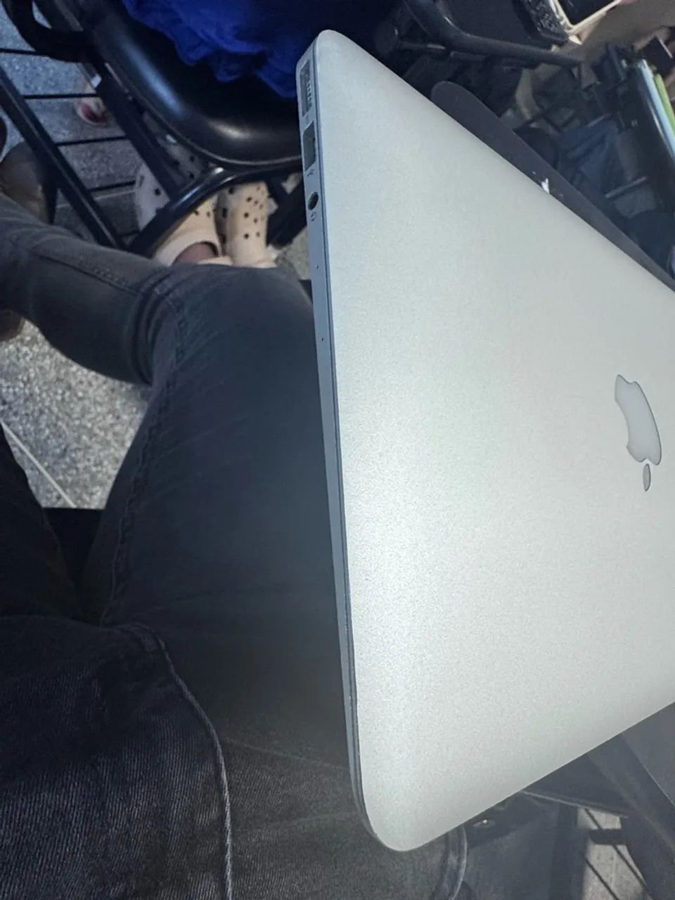 Vendo MacBook Air 2013 impecável. - Foto 2
