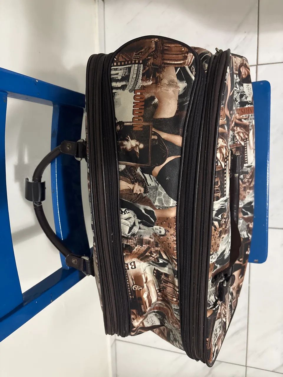 Mala estampada viagem (com defeito)  - Foto 4