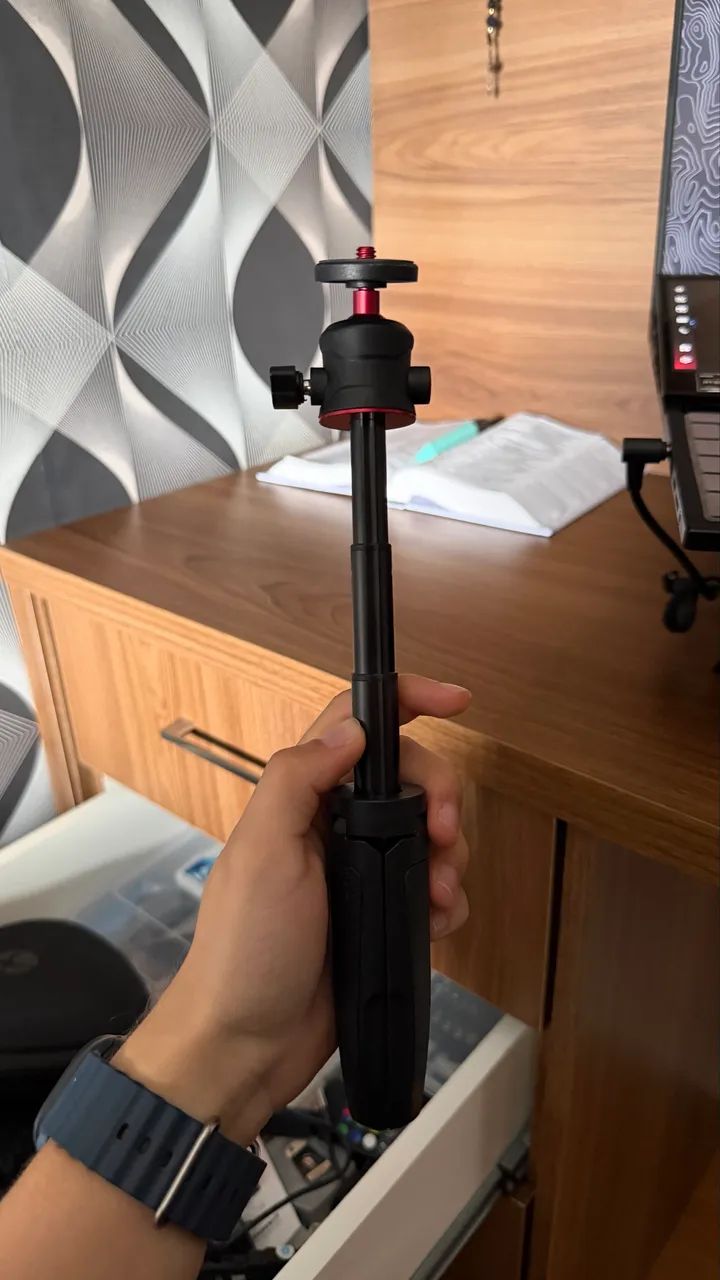 Tripé desktop rosca 1/4 - nunca usado - Foto 2