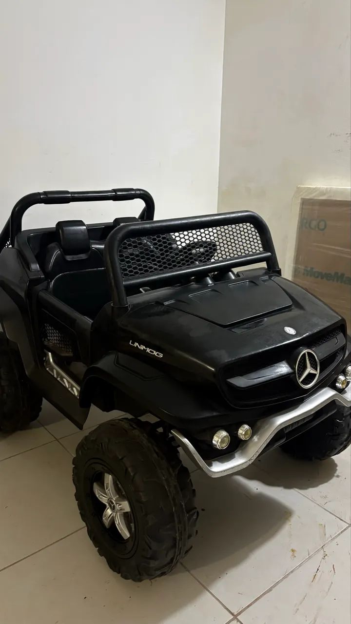 Carro elétrico de criança 