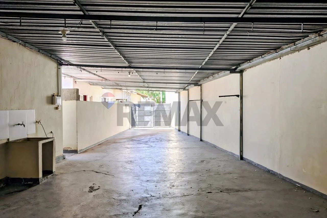 Aluga Casa com 2 quartos, 2 banheiros - Foto 3