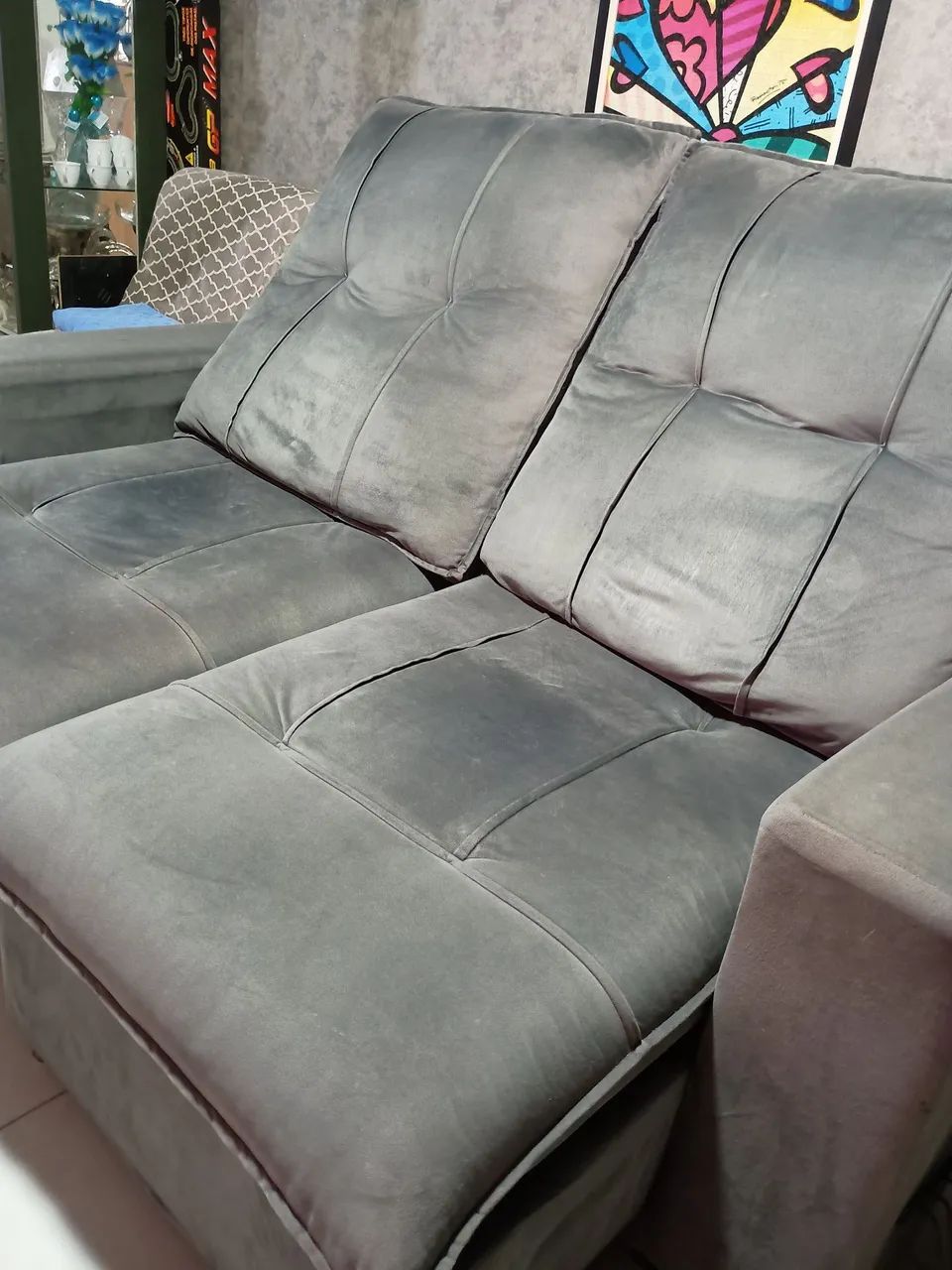 sofá retrátil com encosto seminovo - Foto 2