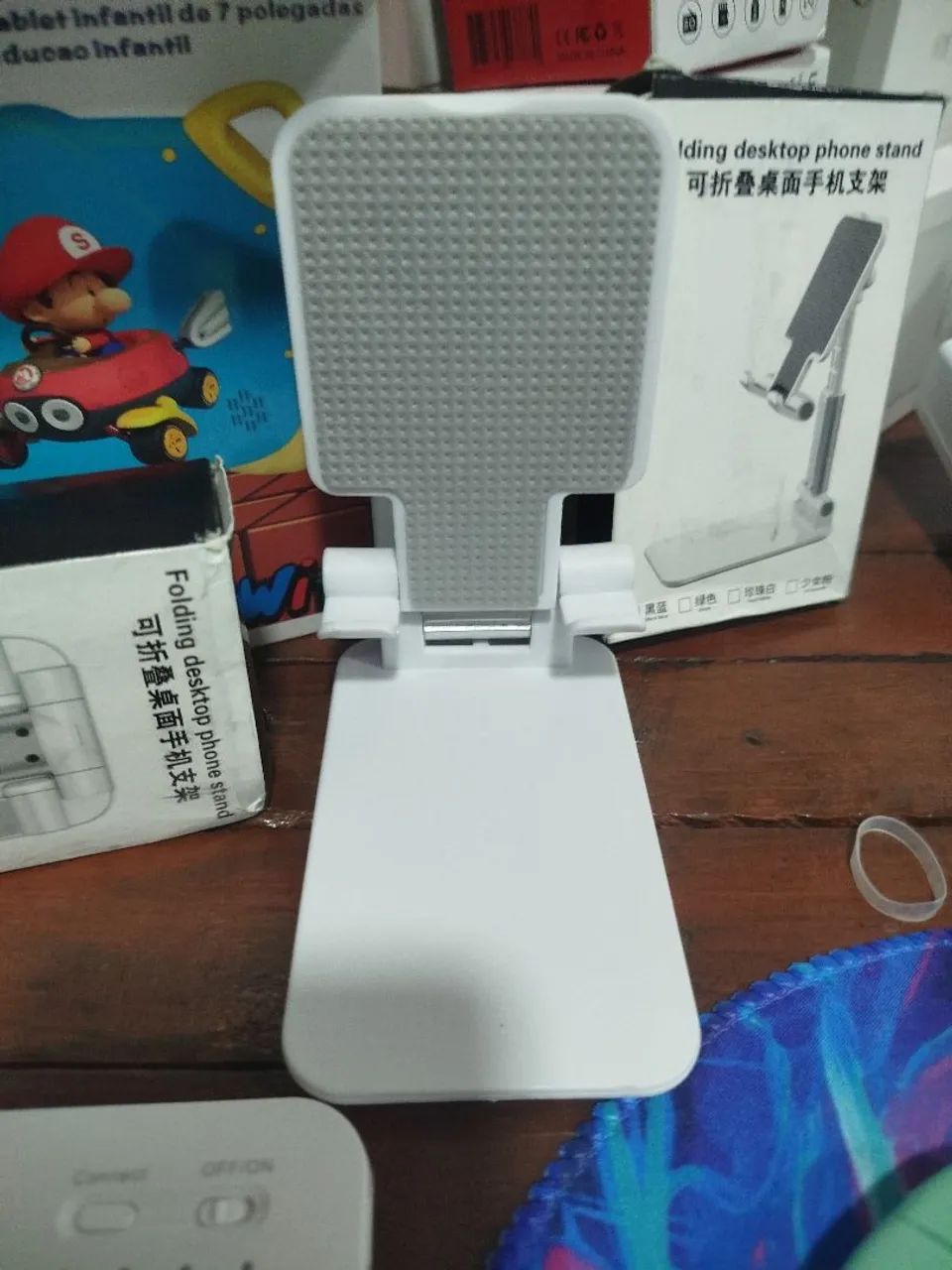 VENDO SUPORTE DE MESA PARA CELULAR DOBRÁVEL E AJUSTÁVEL  - Foto 2